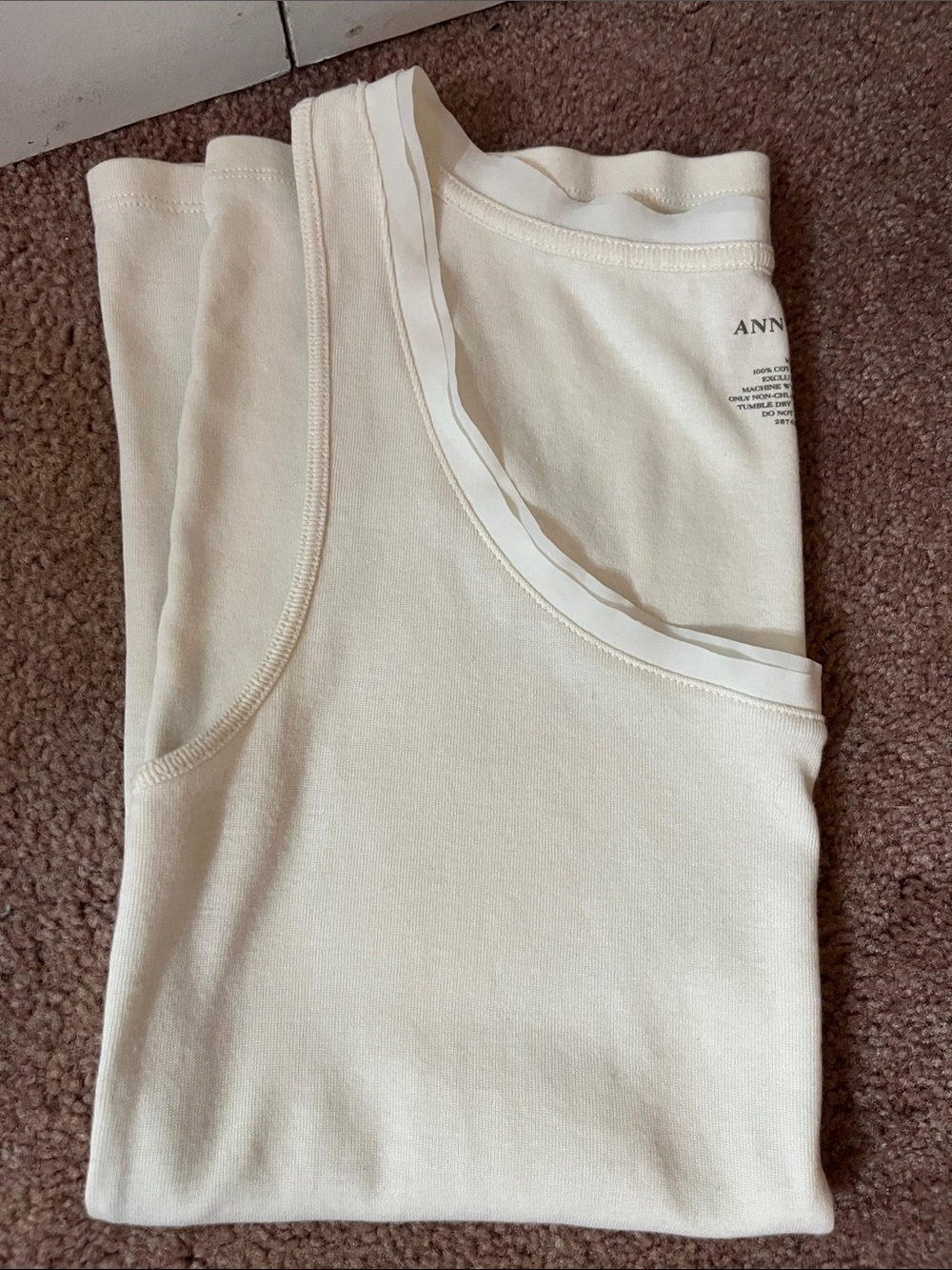 Ann Taylor Cream Scoop Neck Sleeveless Tank Top